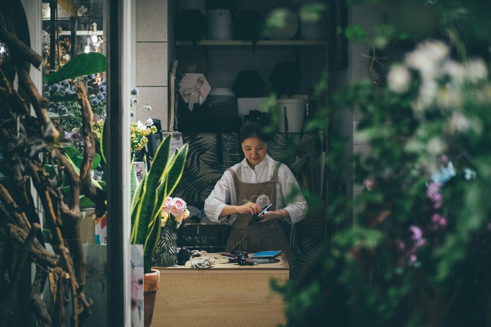 10 AI Tools for Small Business Owners on a Budget